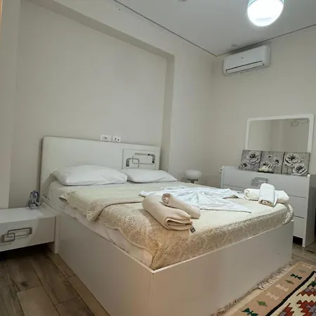 Apartment Urban Oasis 2